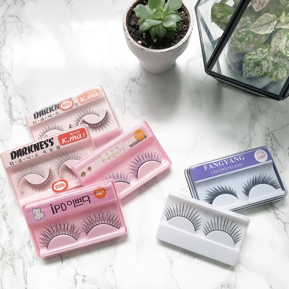 Whispy Faux Eyelashes, 8 pairs